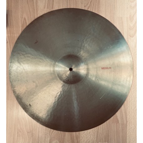 cymbale 20" Made in Switzerland PAISTE formula 602